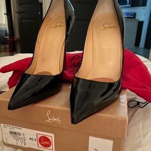 So Kate 120 patent Louboutin